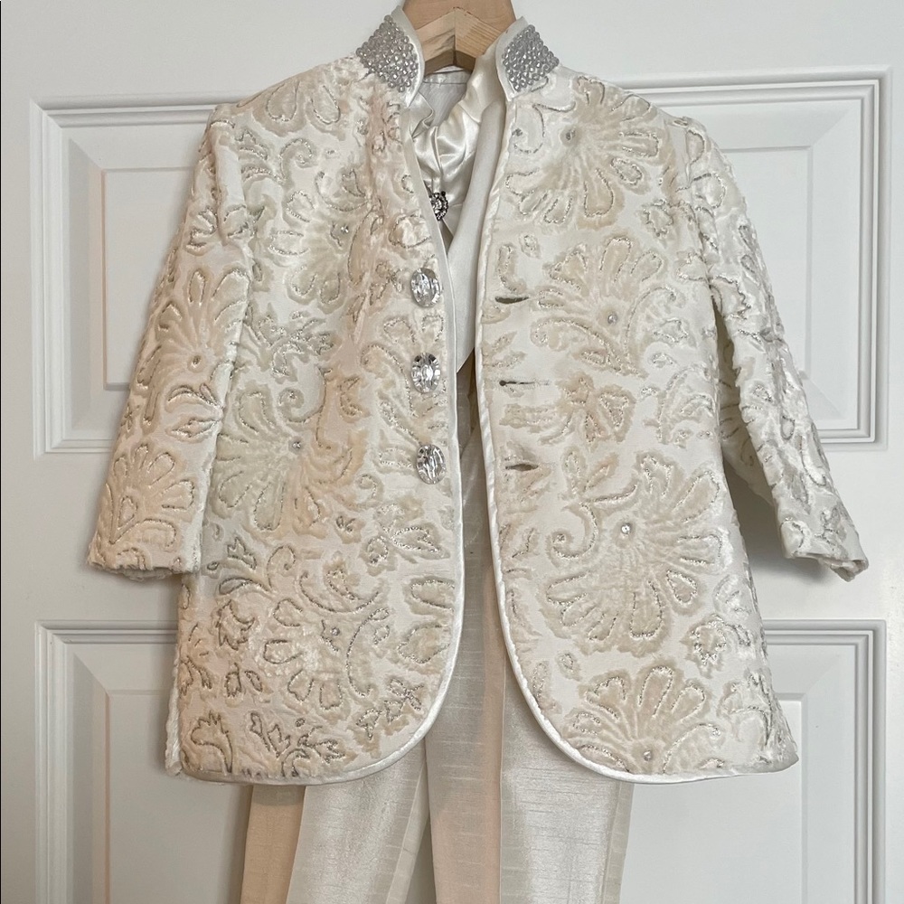 Baby 3 piece formal suit white size 1
